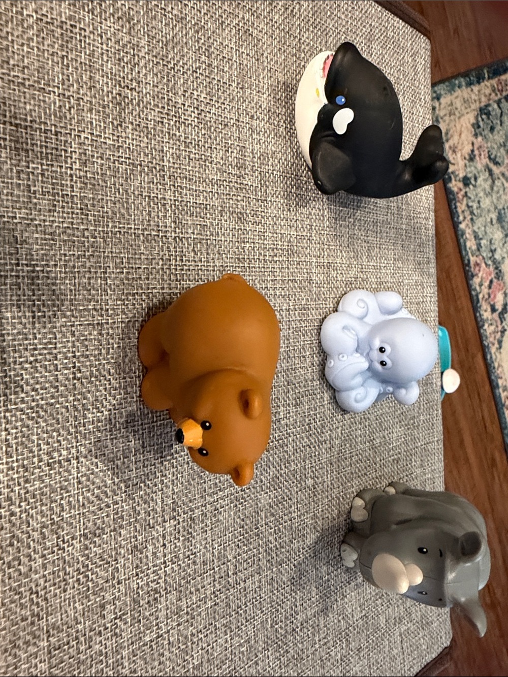 Small Pets Bath Toy Set - Brown, Black, Light Blue, Gray